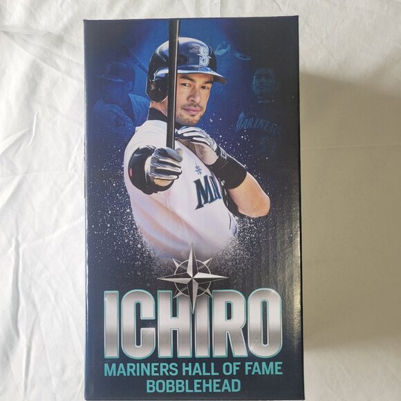 MLB Seattle Mariners Other - Ichiro Seattle Mariners Hall of Fame Bobblehead 8/28/22 NEW IN BOX